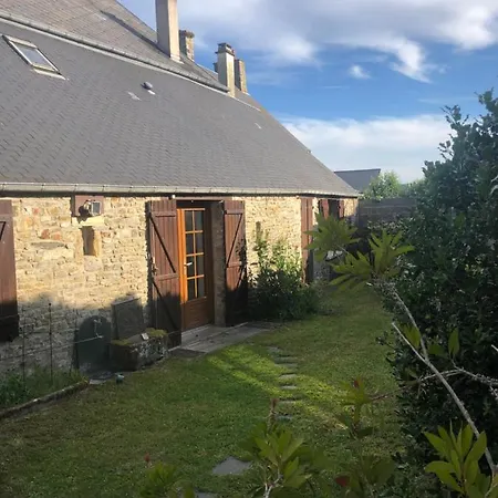 La Petite Maison Du Bourg De * Barneville-Carteret
